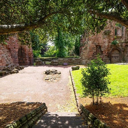 *New* Little Pyecroft House, Chester Luaran gambar