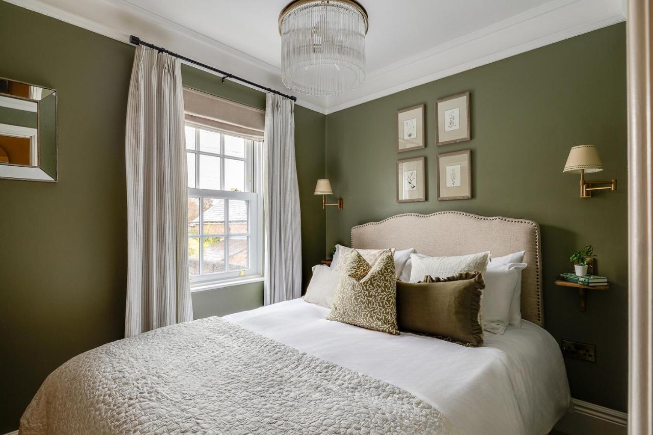 *New* Little Pyecroft House, Chester Luaran gambar